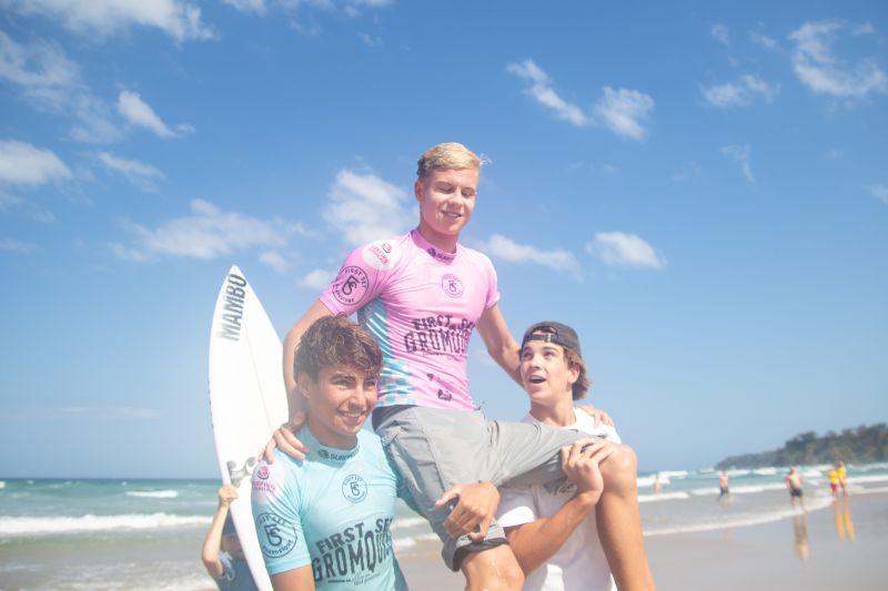 Hayden_Danswan_Chairup